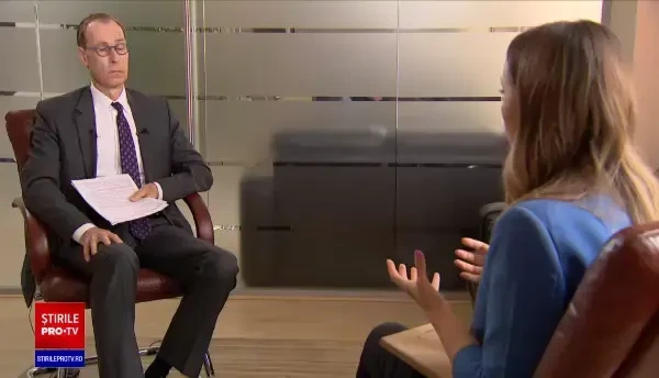 Șeful FMI sfătuiește politicienii români să decidă între cota unică de impozitare și cea progresivă