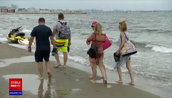 Vacanță de Rusalii, stricată de vreme. La munte și pe litoral a plouat în reprize