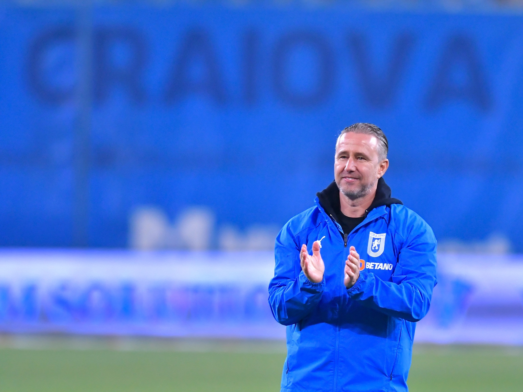 Reghecampf nu mai este antrenorul echipei Universitatea Craiova