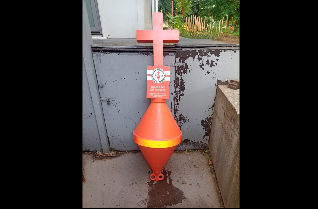 Preot, despre geamandurile în formă de cruce: "Nu sperie pe nimeni, domnule Arafat, ci e invers”