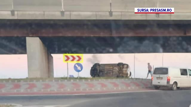 Un adolescent a furat mașina tatălui său și a condus cu aproape 180 km/h. Prietenii l-au filmat înainte de a face accident