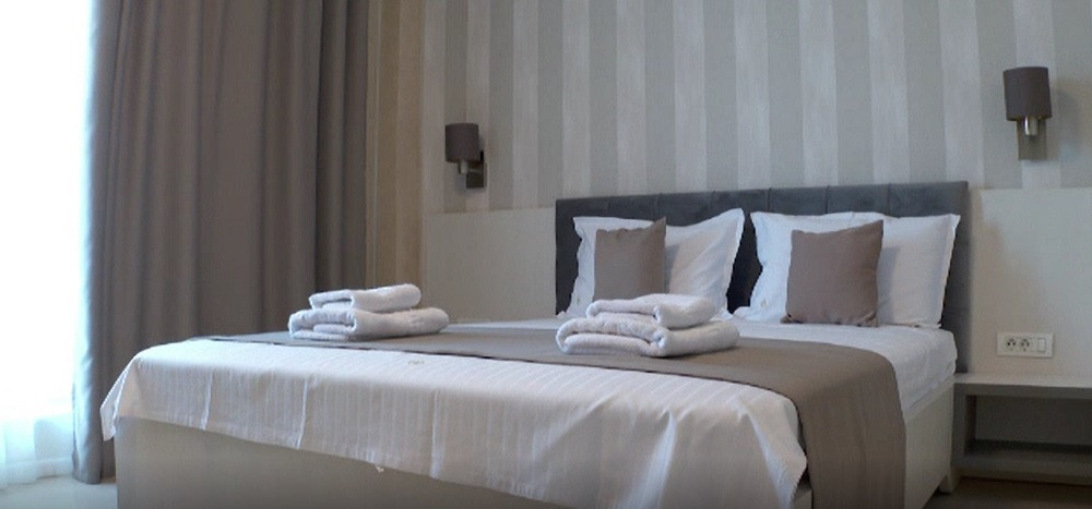 Decizie controversată pe litoral. Hotelierii nu mai sunt dispuși să închirieze o cameră doar pentru două nopți