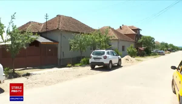 Soţul unei poliţiste din Arad a fost împuşcat de colegii femeii, după ce a încercat să le ia arma