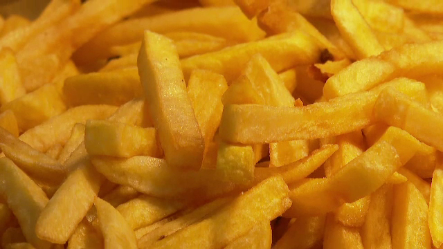 Cartoful, rege pe mesele românilor. Câți cartofi se gătesc într-o zi, la un hotel din Mamaia