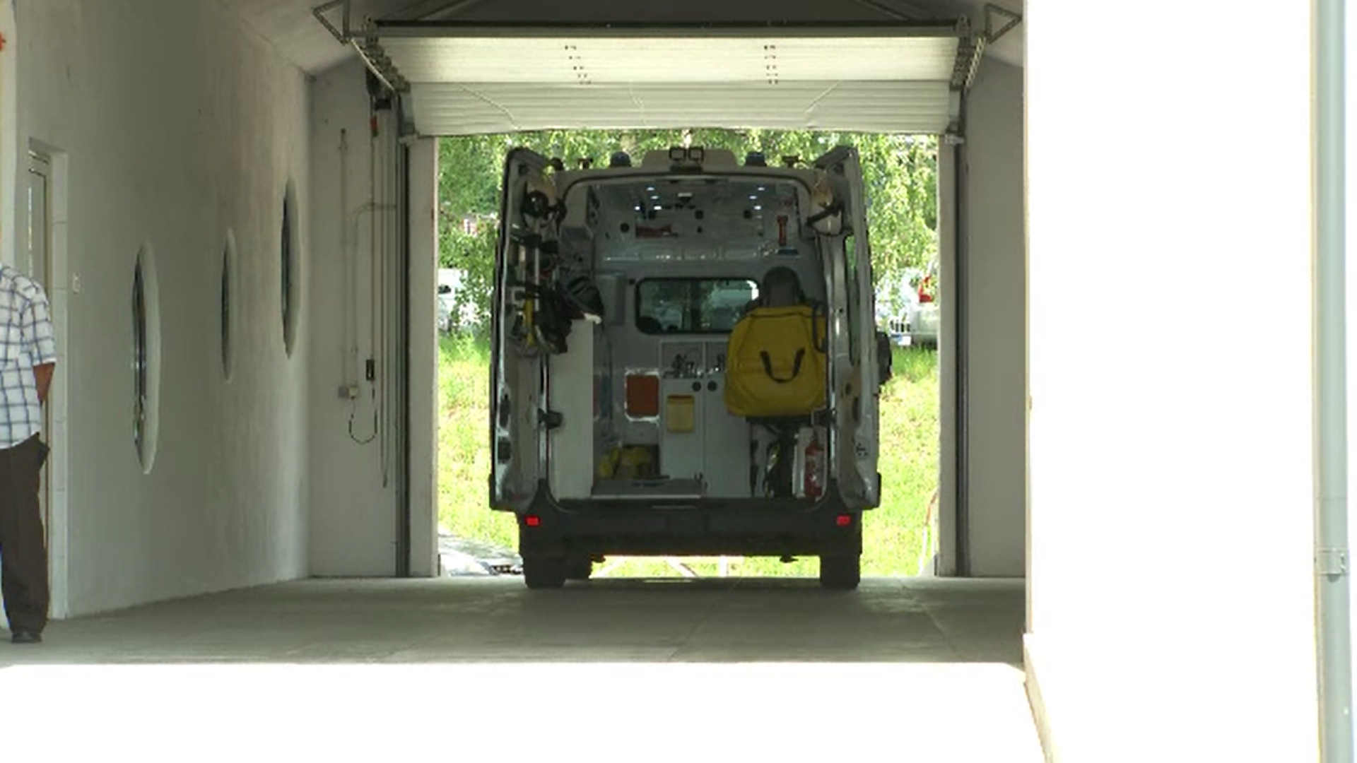 Două măicuțe și trei pelerini de la mănăstirea Hurezi au ajuns la spital după ce s-au otrăvit cu ciuperci