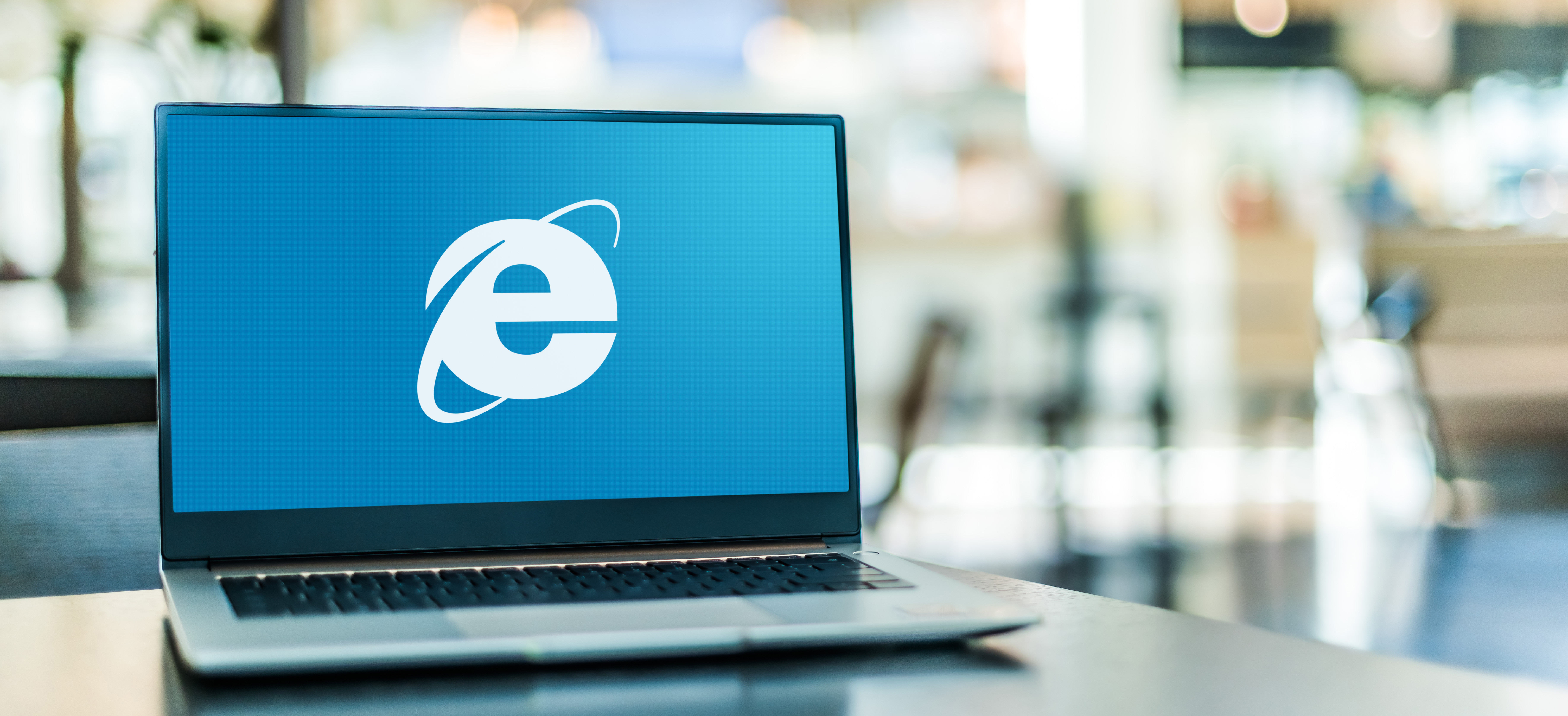 Internet Explorer se închide după aproape 30 de ani