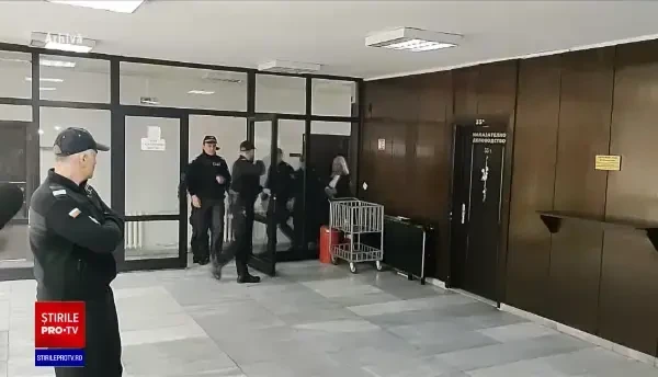 Elena Udrea va fi adusă în țară în cel mult cinci zile, poate chiar joi