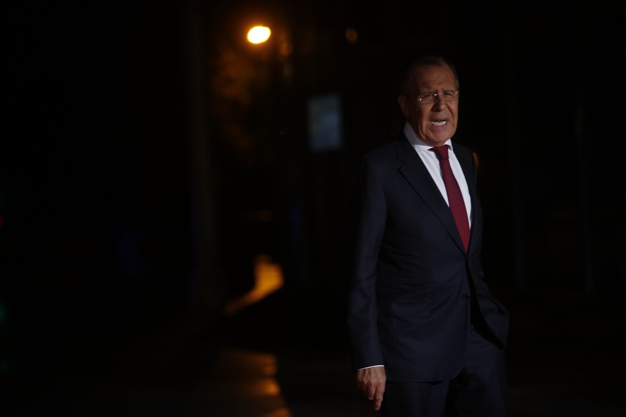 Lavrov: Moscova consideră ”nerealiste” condiţiile Kievului în vederea deschiderii unor negocieri de pace