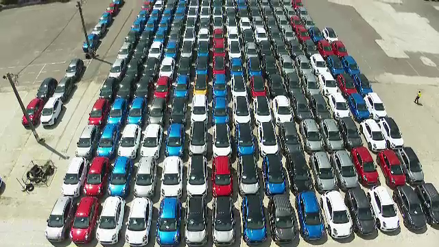 Mașinile produse în România pleacă la export. Câte autoturisme am trimis în străinătate în primele trei luni din 2022