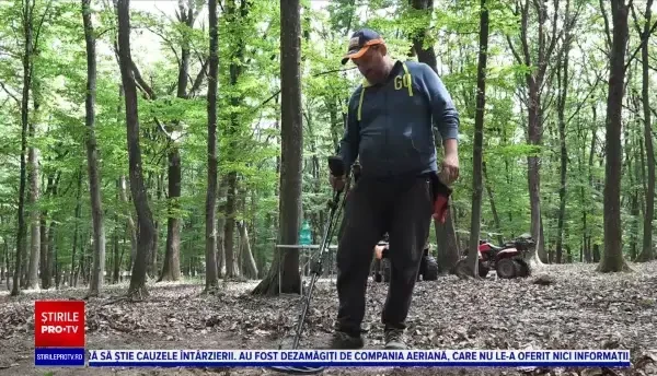 Un vânător de comori din județul Mureș a descoperit un tezaur vechi de 2 mii de ani