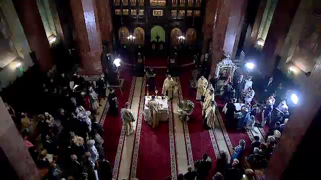 Fostul principe Nicolae și-a botezat fiul, la Catedrala Încoronării din Alba Iulia. Copilul poartă numele regelui Mihai