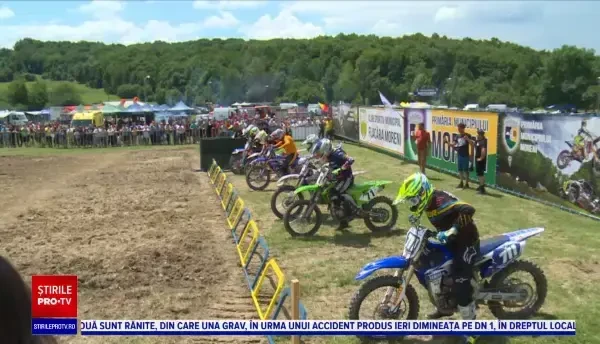 Spectacol în cea de-a patra ediție a Campionatului Naţional de Motocros. Dealul Sângeriș, asaltat de participanți