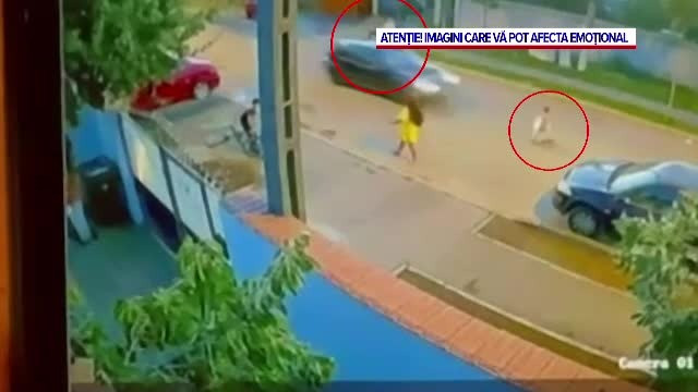 Un băiețel de 4 ani a murit după ce a fost lovit, pe trotinetă, de o mașină în Buftea