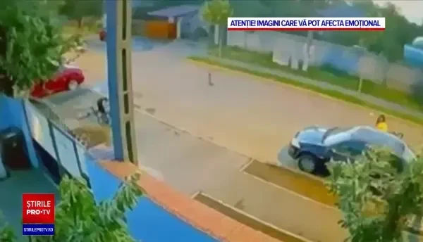 Un băiețel de 4 ani a murit după ce a fost lovit, pe trotinetă, de o mașină în Buftea