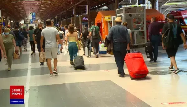 Dacă vreți să mergeți cu trenul la mare sau la munte la final de săptămână trebuie să vă cumpărați biletele din timp