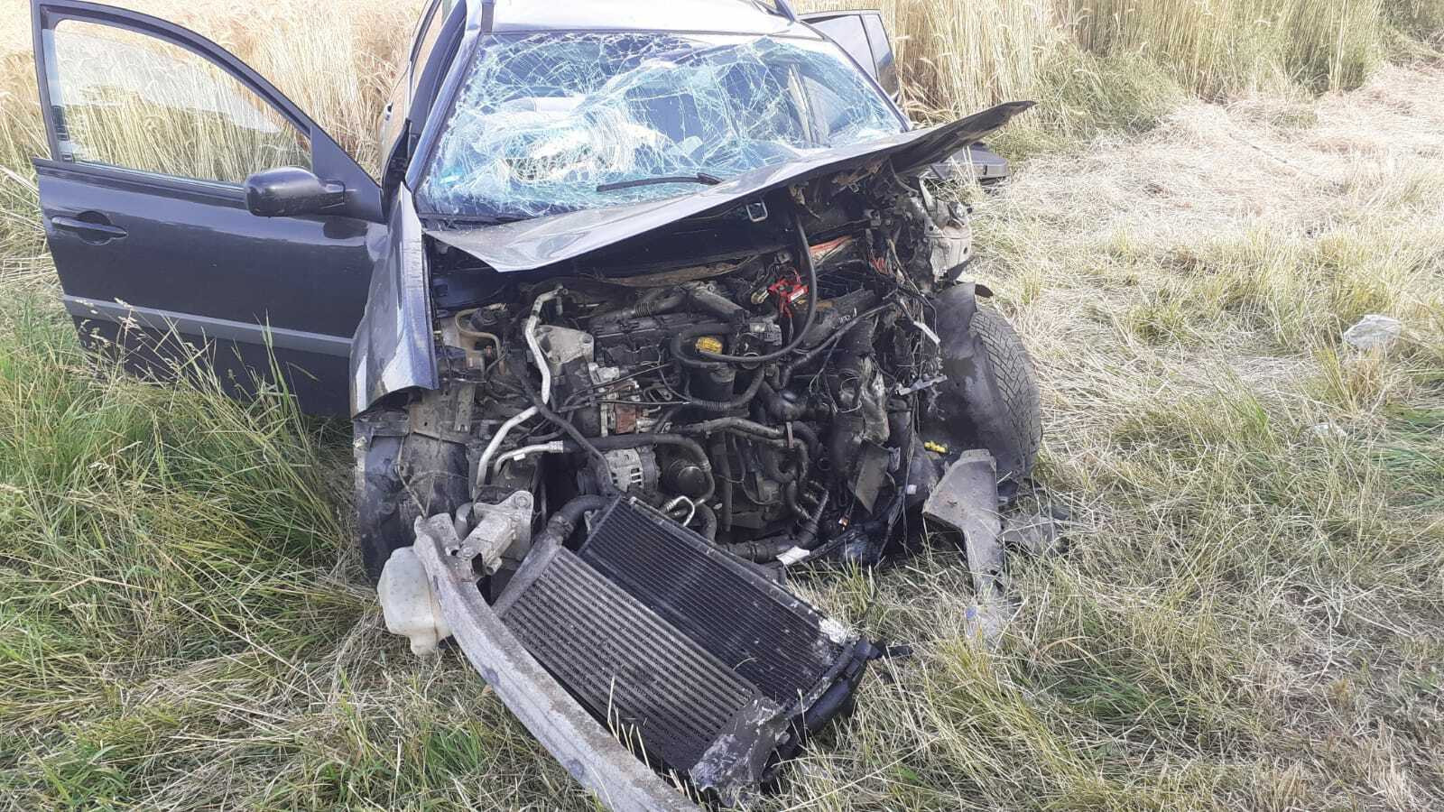 FOTO Opt persoane, între care cinci copii, implicate într-un accident rutier. A fost activat planul roșu de intervenție