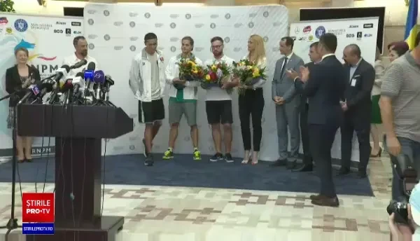 Primele declarații ale lui David Popovici după ce a revenit în țară