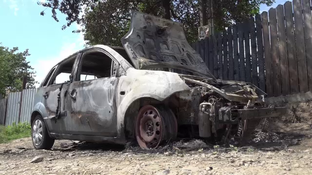masina incendiata