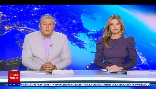 Teribilism în trafic. Două tinere din Suceava, amendate după ce s-au plimbat ieşite pe jumătate pe geamurile unei mașini