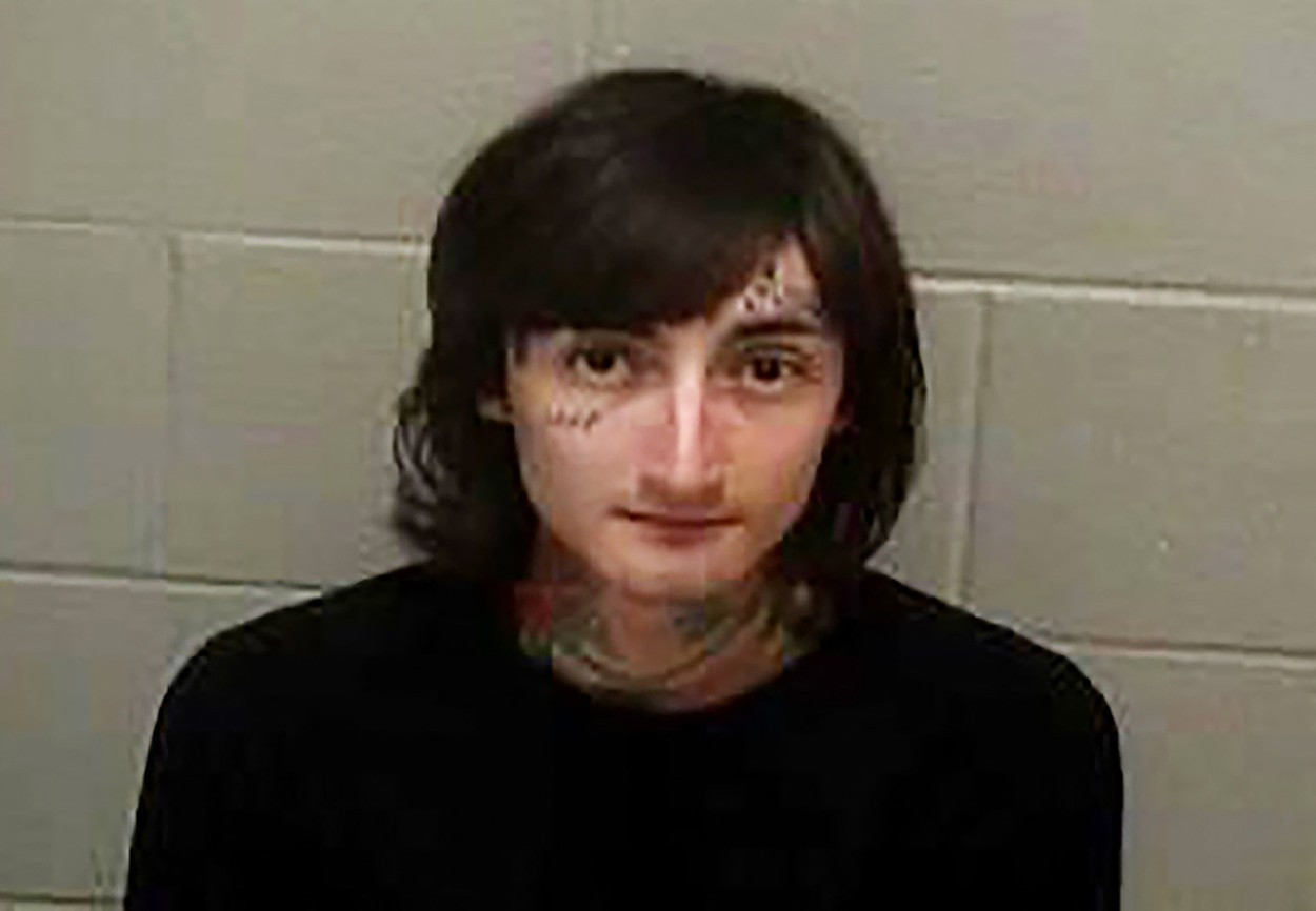 Autorul atacului armat din Chicago, de la 4 iulie, inculpat pentru 117 capete de acuzare. Ce pedeapsă riscă