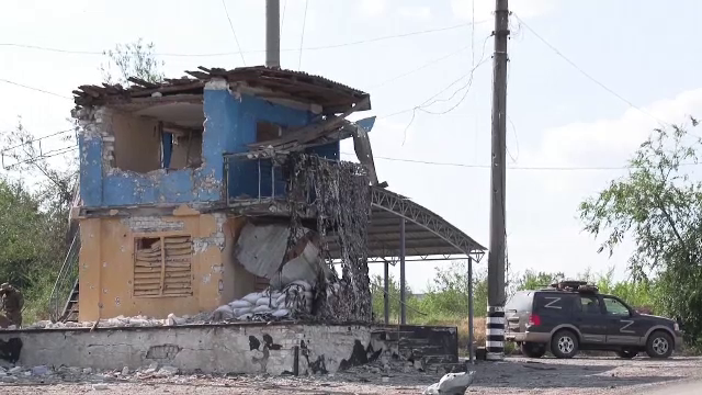 Oameni nevinovați continuă să moară în Ucraina, în timp ce taberele rămân angrenate în ciclul infernal de atacuri și riposte