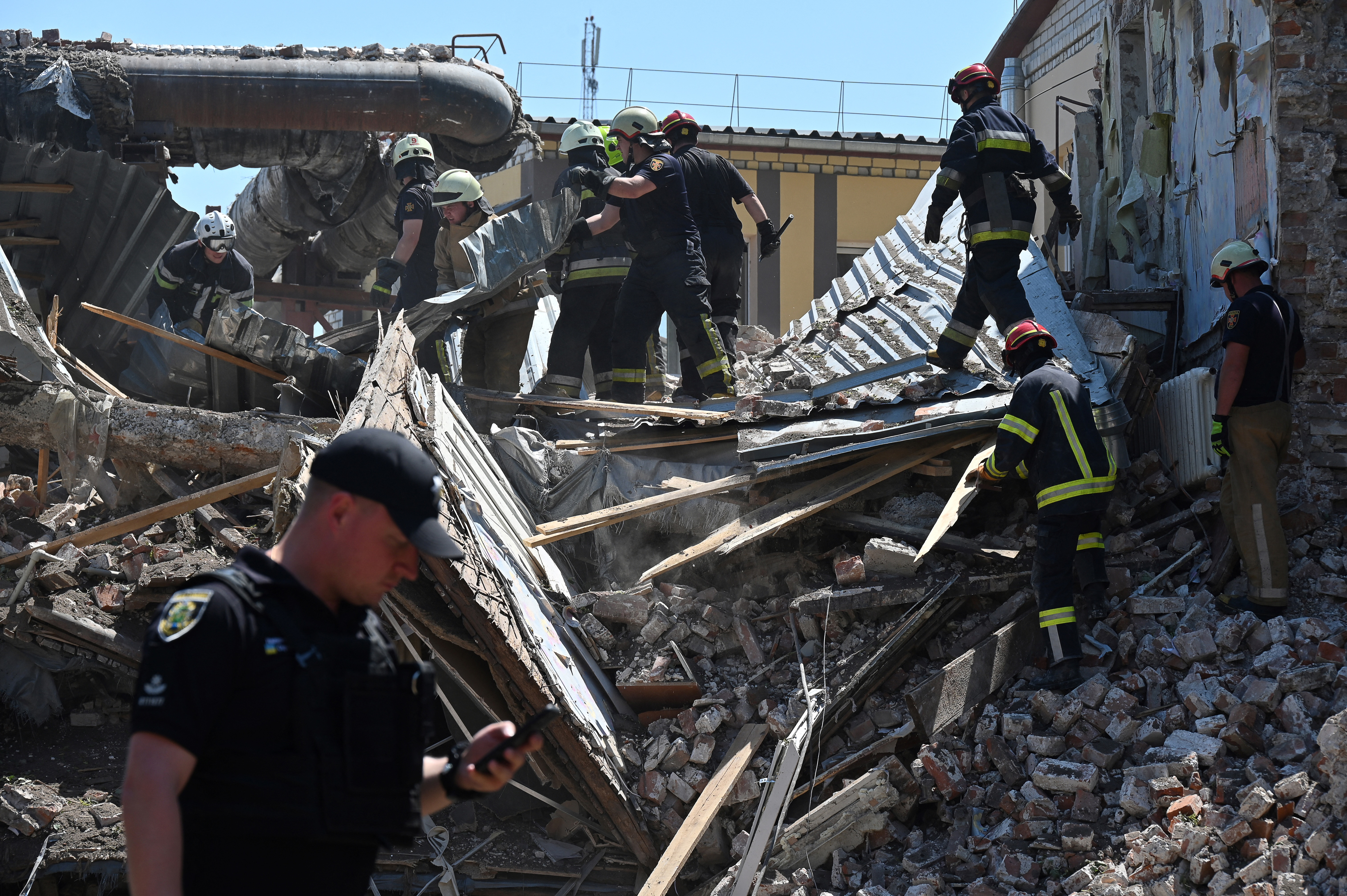 Război în Ucraina, sinteza evenimentelor. Forțele ruse continuă ”să dezlănțuie iadul” în est și sud