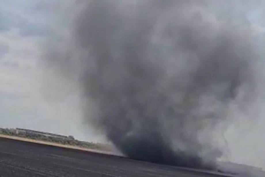 Un vârtej puternic a speriat localnicii din Arad. VIDEO