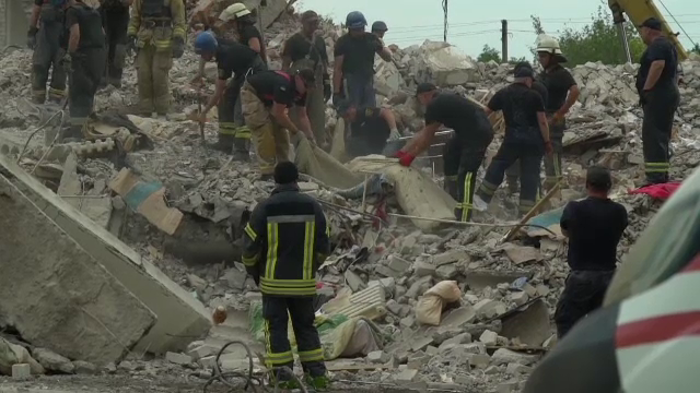 Rusia continuă atacurile cu artilerie și rachete asupra zonelor urbane din regiunile Donețk, Nikolaev și Harkov