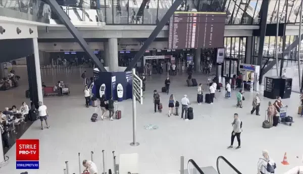 În plin sezon estival, cele mai căutate destinații turistice ale românilor reintroduc restricțiile anti-Covid