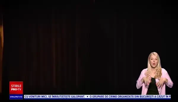 Doi YouTuberi români au plecat în aventura vieții: Vor străbate Africa de la nord la sud