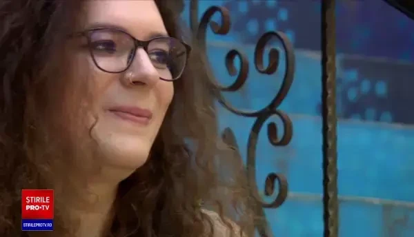În România a avut loc prima căsătorie dintre o femeie și un transgender. Cum a fost posibil