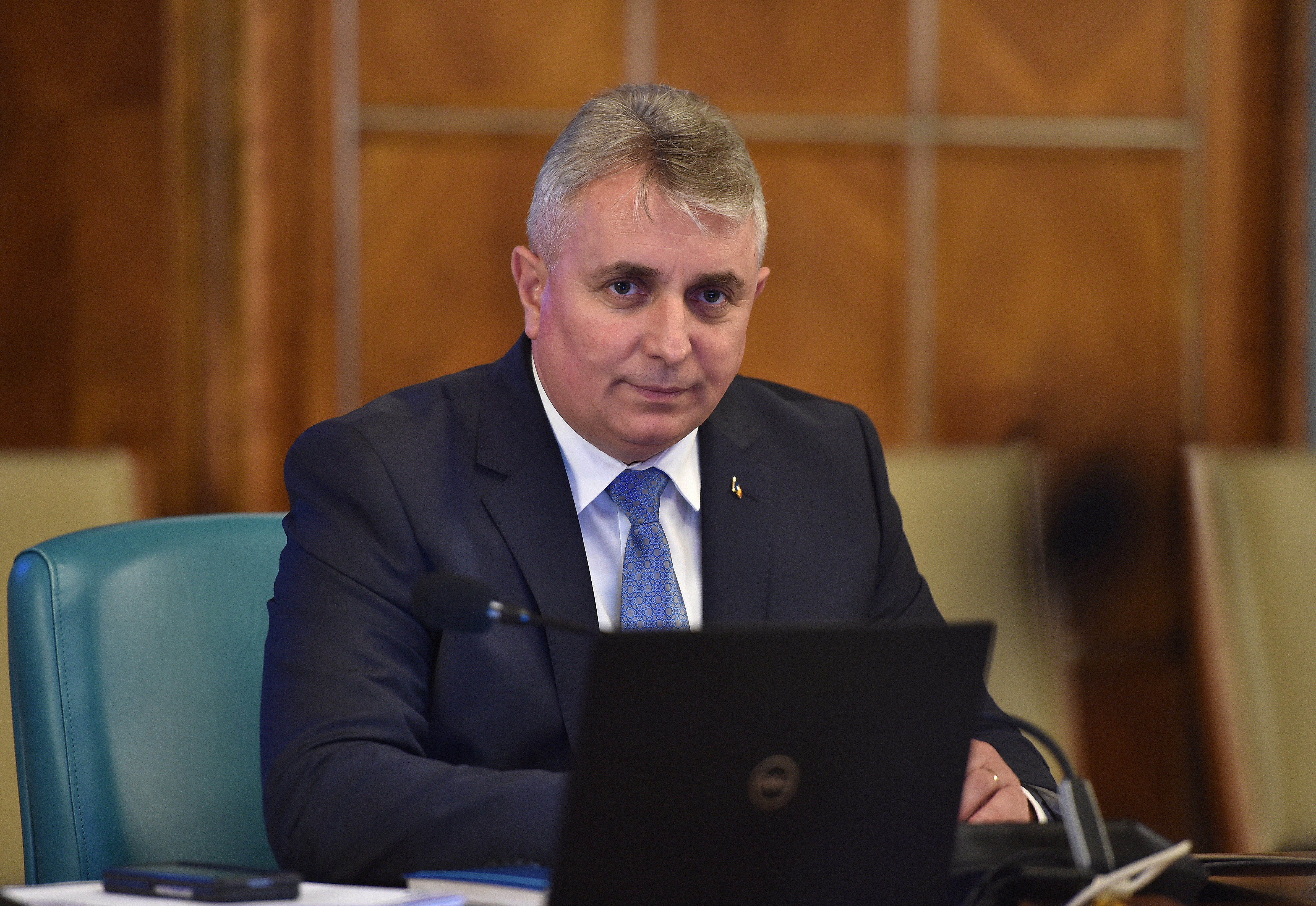 Câți foști angajați M.A.I. au pensii de peste 4000 de lei. Precizările ministrului Bode