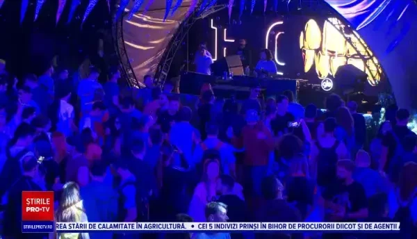 A început Electric Castle. Pană de curent în prima seară de festival, la castelul Banffy