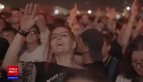 Prima zi a festivalul Electric Castle a adunat peste 40.000 de oameni. 10 scene sunt deschise aproape 24 din 24 de ore