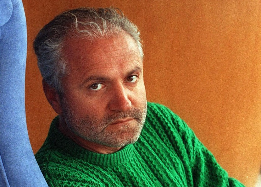 Asasinarea lui Gianni Versace. Viața și moartea unuia dintre cei mai mari designeri de modă din istorie