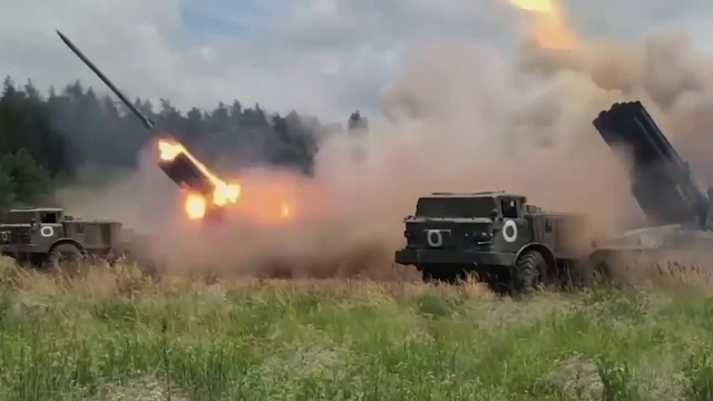 Război fără sfârșit. Rusia anunță că va relua în forță atacurile pe toate fronturile din Ucraina