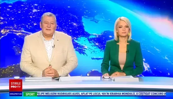 Un măgar și doi ponei au oprit trenul Oradea - Cluj. Pasagerii au coborât să-i alunge de pe șine