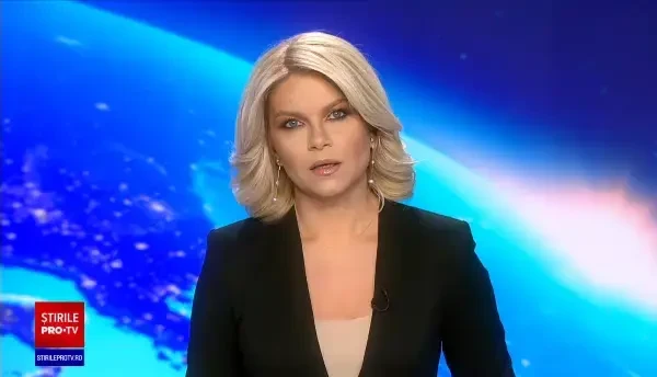 O femeie a fost transportată cu elicopterul la spital, după ce a alunecat pe o stâncă. Pacienta a fost operată