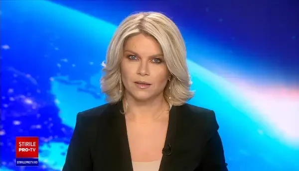 Protest spontan pe drumul care duce spre baza militară NATO de la Cincu. Oamenii sunt nemulțumiți de starea șoselei