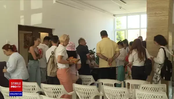 Aglomerație la centrele fixe de recenzare, înaintea expirării termenului. Lipsa de recenzori este o problemă uriașă