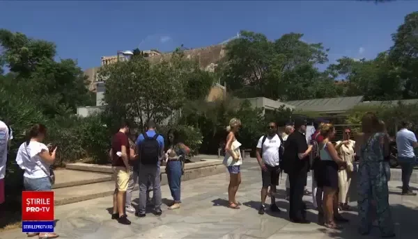 Îmbolnăvirile cu coronavirus au explodat pe insula Thassos. Autoritățile recomandă purtarea măștii în locurile aglomerate