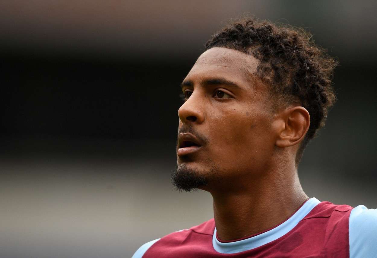 Sebastian Haller este bolnav de cancer. Fotbalistul a părăsit cantonamentul pentru a primi îngrijiri