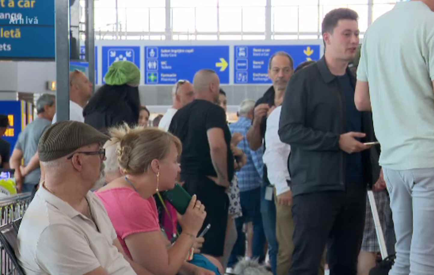 1.700 de zboruri au avut întârzieri pe Aeroportul Otopeni în două săptămâni, iar un pasager a fost lăsat pe pistă