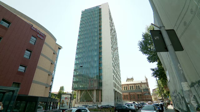 Când și cum a fost construită Cathedral Plaza, clădirea pentru care Nicușor Dan a semnat demolarea