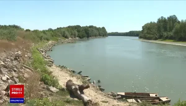 Situație alarmantă pe Dunăre. În câteva zile, vor mai putea naviga doar navele cu pasageri
