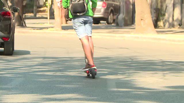 Un băiat de 13 ani a fost rănit grav după ce a căzut de pe o trotinetă electrică în Sibiu