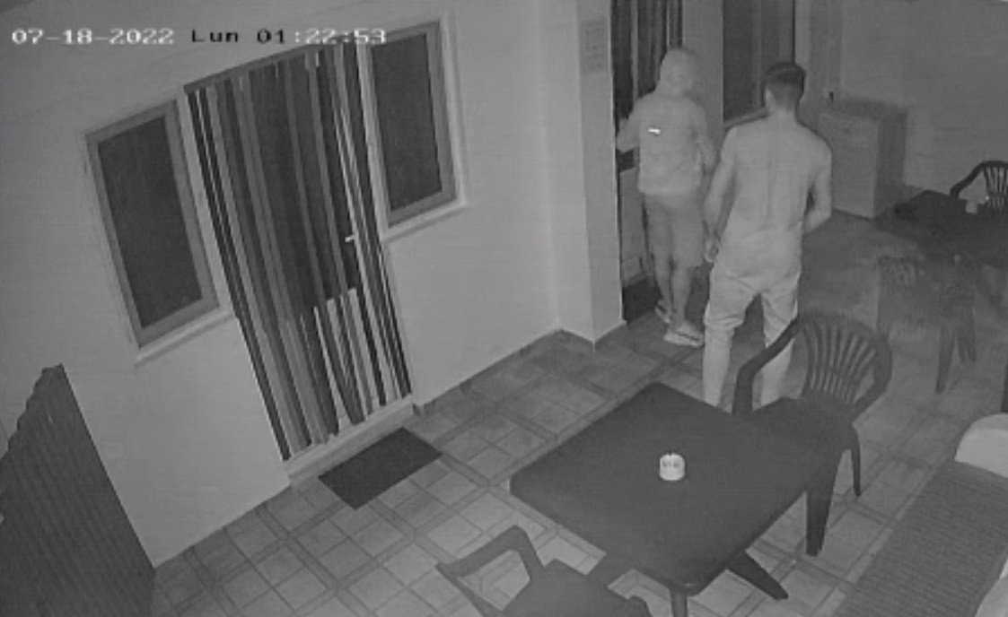 Numărul hoților a crescut alarmant în Costinești. Deghizați în turiști, tâlharii dau spargeri în timpul nopții