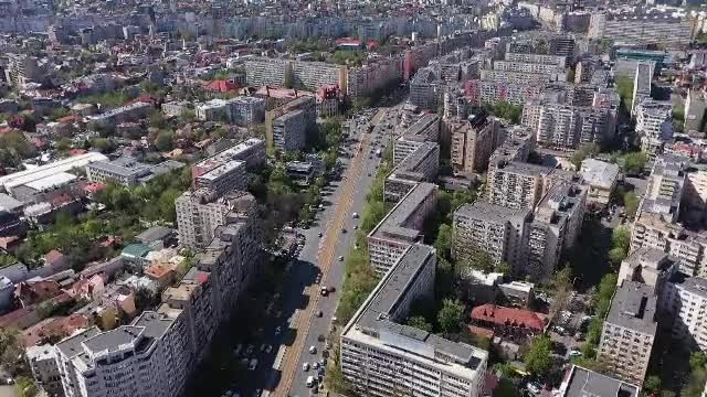 Impozitele pe locuințe se dublează din 2023. Cei mai afectați români sunt cei cu mai multe proprietăți