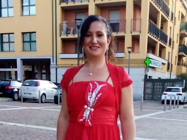 O femeie și-a lăsat fetița de 16 luni singură în casă 6 zile pentru a merge la iubitul său. Copilul a murit