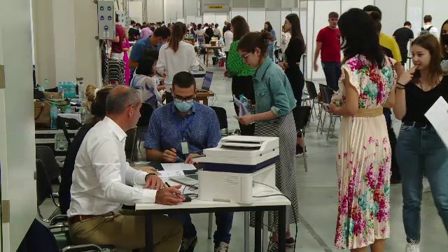 Mii de tineri din toată țara au susținut examenul de admitere la Universitățile de Medicină și Farmacie